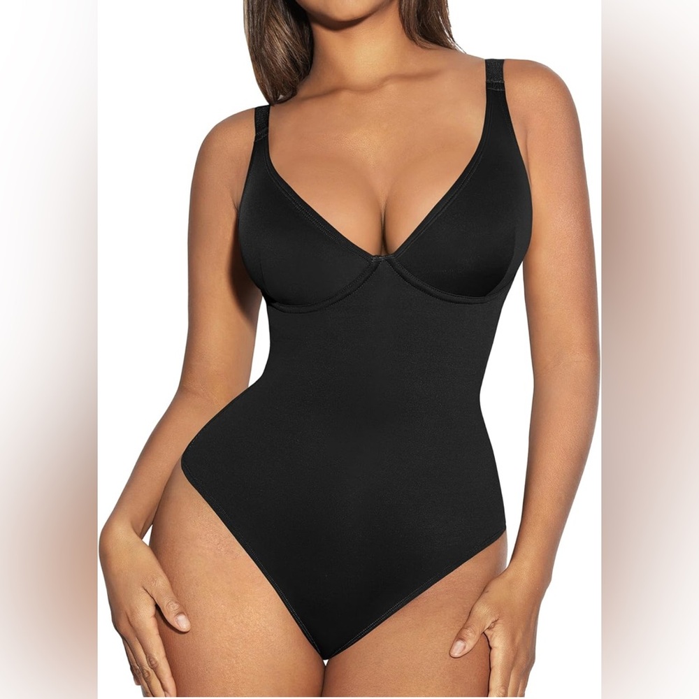 Sleek Black Women's Shapewear Bodysuit